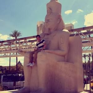 Meet your Posher, Adrian